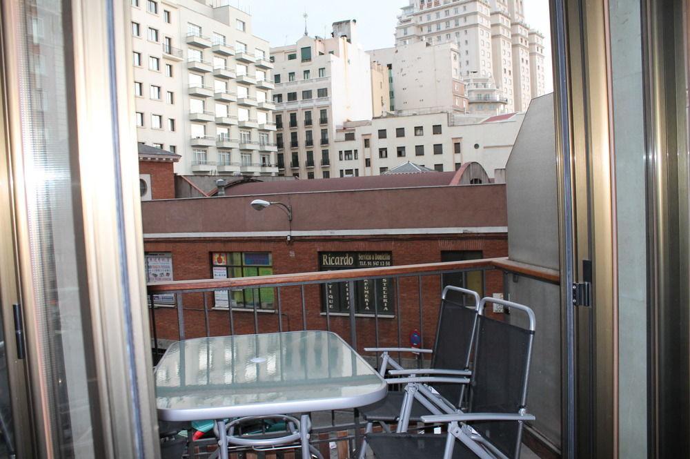 Apartamentos Rialto 马德里 外观 照片