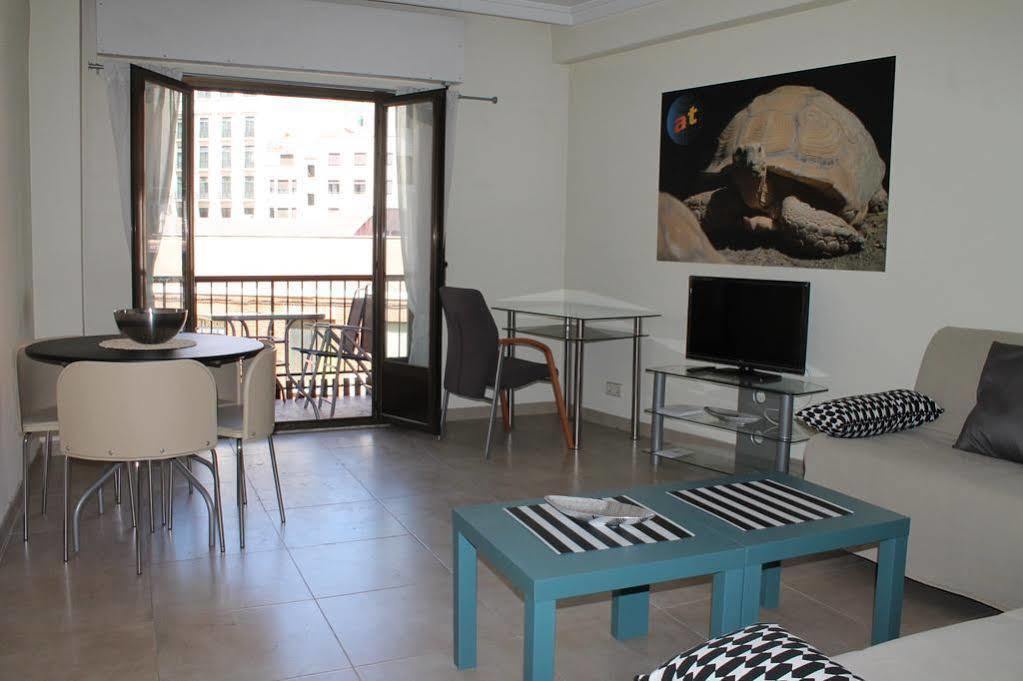 Apartamentos Rialto 马德里 外观 照片