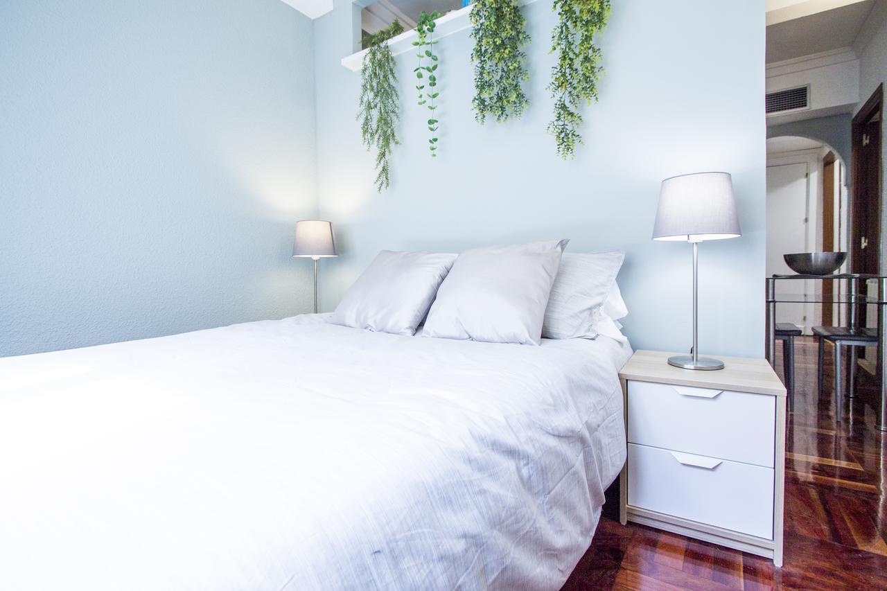 Apartamentos Rialto 马德里 外观 照片