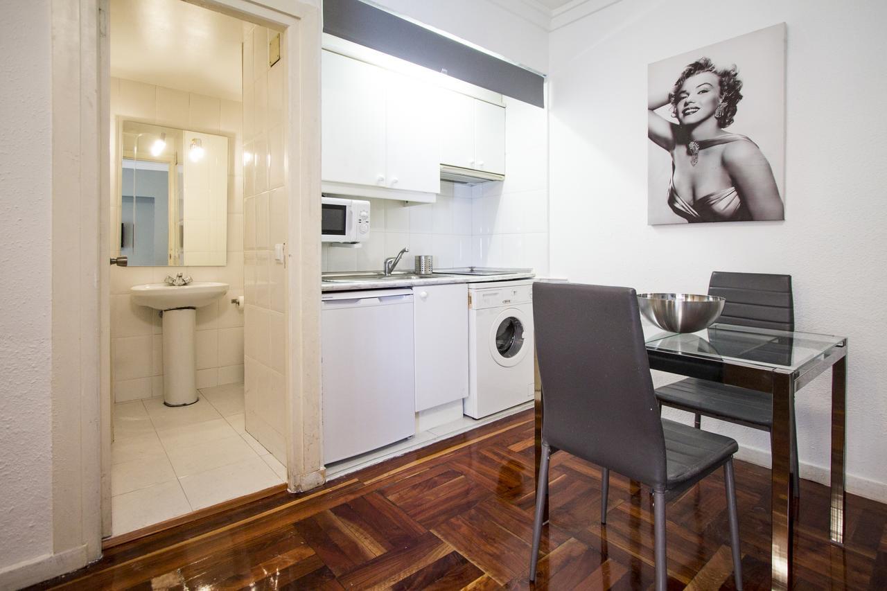 Apartamentos Rialto 马德里 外观 照片