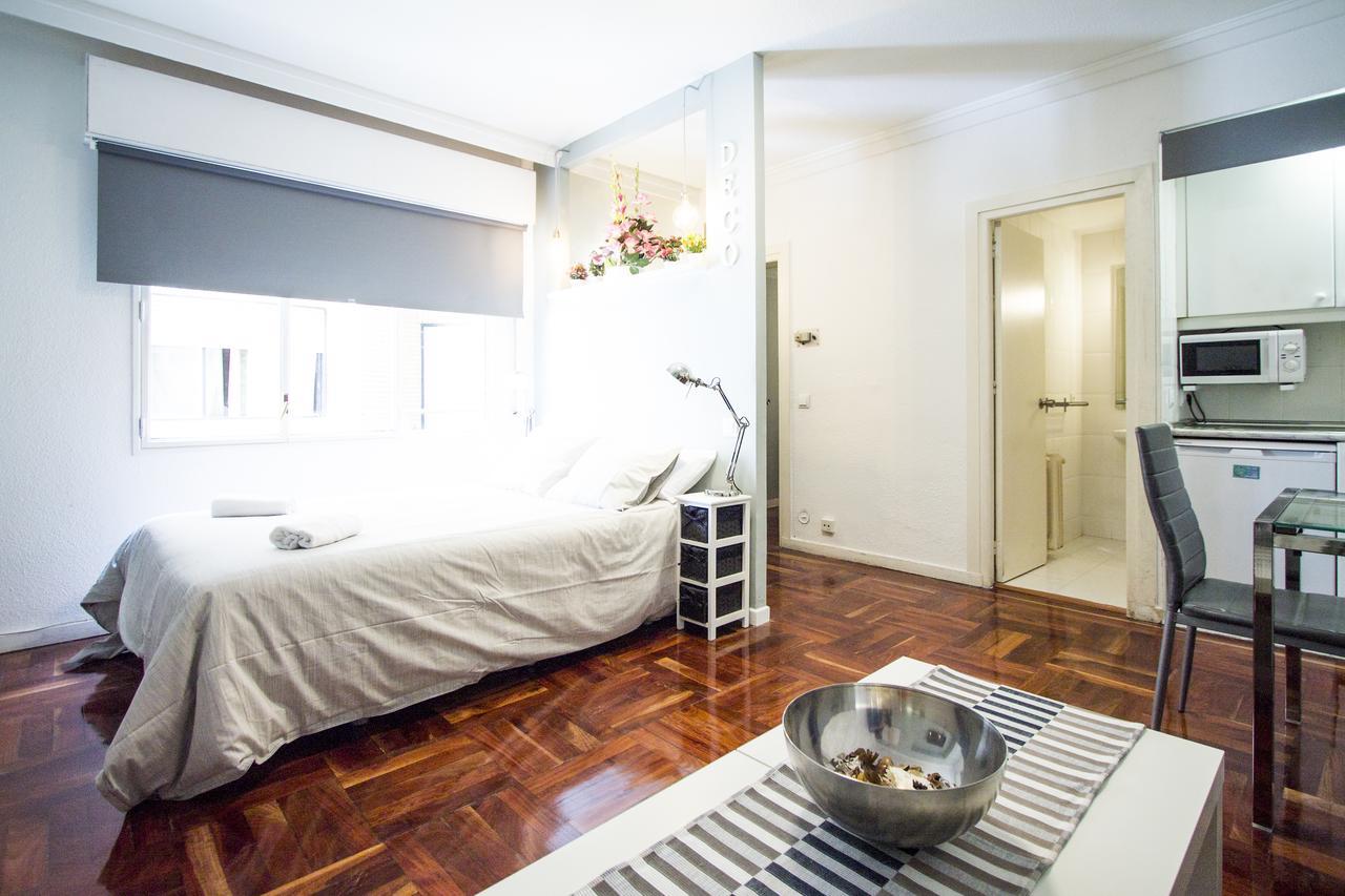 Apartamentos Rialto 马德里 外观 照片